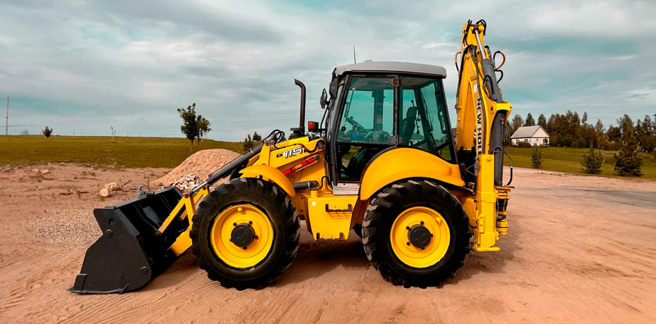 Экскаватор-погрузчик New Holland LB115